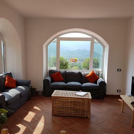 Appartamento Catarino Beverino Exterior photo